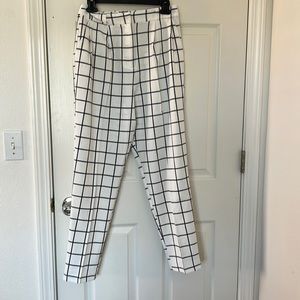 ASOS DESIGN Hourglass tailored smart tapered pants in ivory plaid